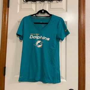 Miami dolphins tee